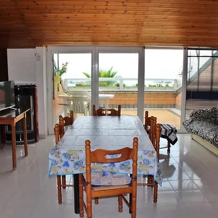 Spacious With Sea View In + Bbq Apartment *
